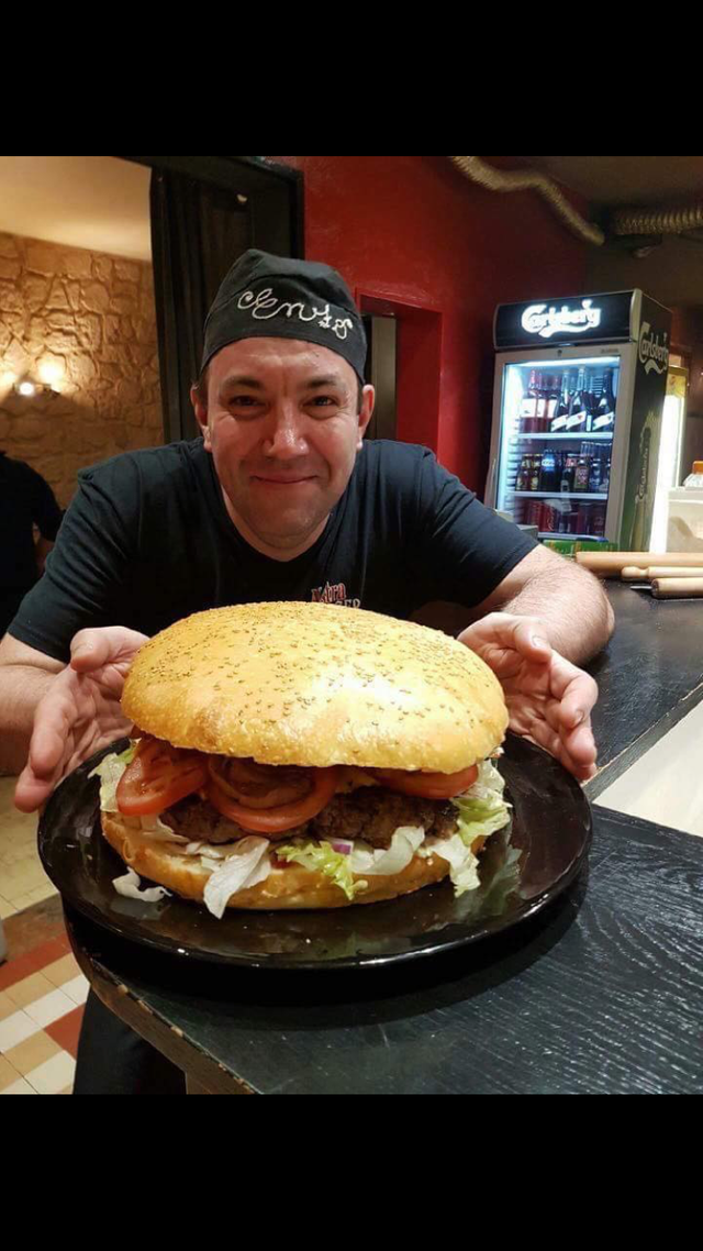 burger-du-mois-640w.png