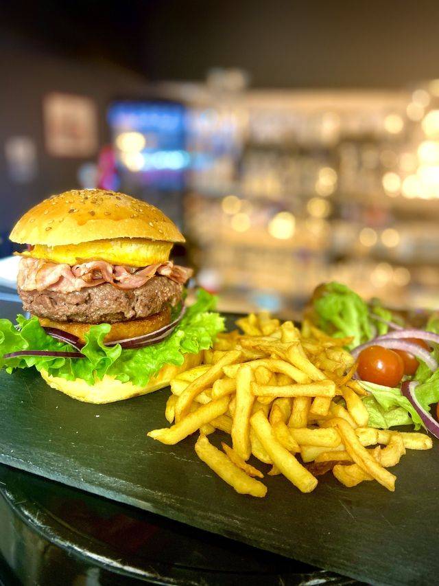 burger-maison-e327e697-640w.jpeg